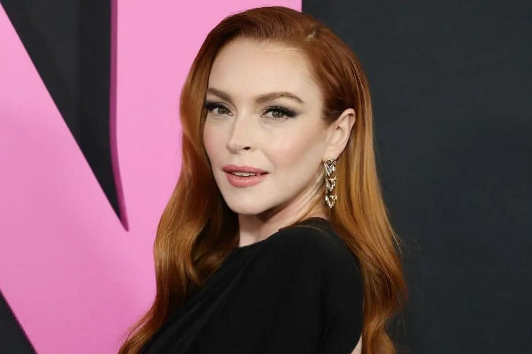 Mami cu stil: Lindsay Lohan la premiera musicalului din New York