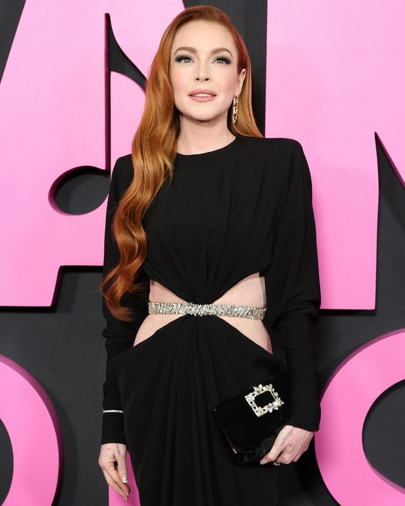 Mami cu stil: Lindsay Lohan la premiera musicalului din New York