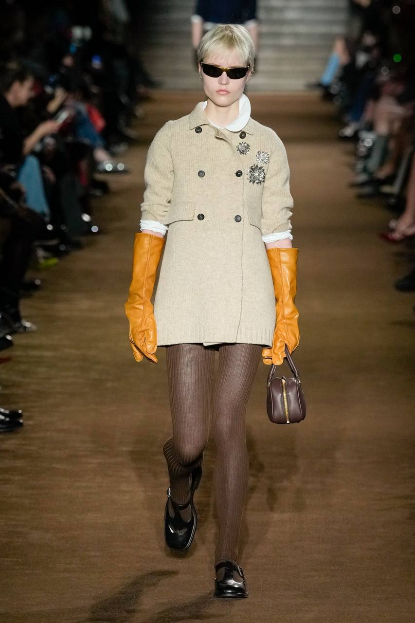 Сидни Суини, Эмма Коррин и Джой Кинг на шоу Miu Miu FW&#8217;24