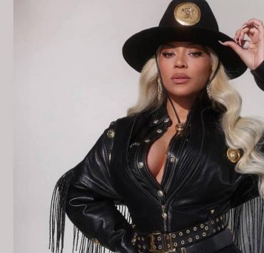 Tendința modei: cum popularizează Beyoncé stilul cowboy