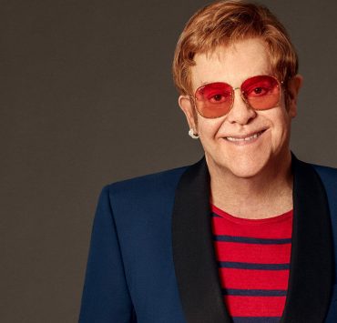 Elton John a fost numit «Icoana anului» după versiunea «Time»