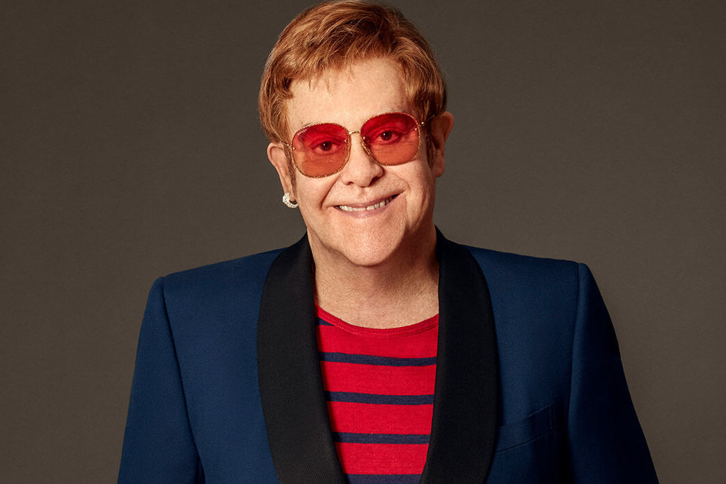 Elton John a fost numit «Icoana anului» după versiunea «Time»