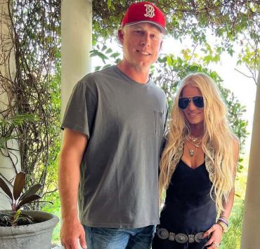 Jessica Simpson și Eric Johnson divorțează după 10 ani de căsnicie