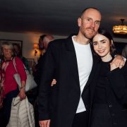 Lily Collins s-a confruntat cu reacții adverse după nașterea copilului