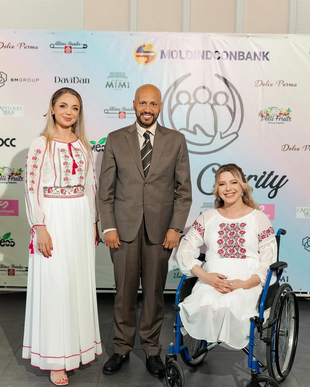 Marcela Paladi și-a prezentat organizația non-guvernamentală «Renée Charity»