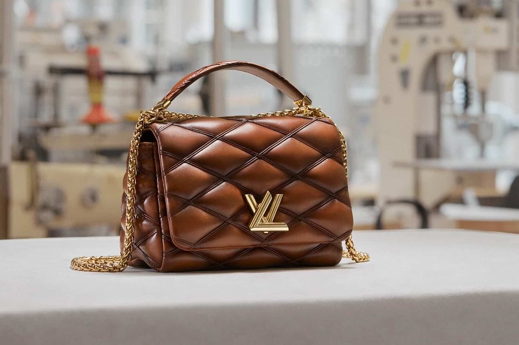 Louis Vuitton s-a trezit în centrul unui scandal